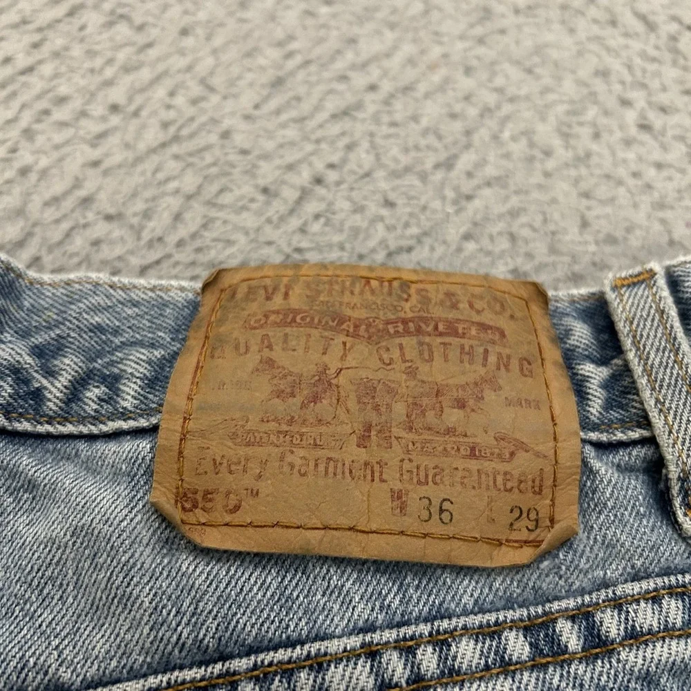 Vintage Levis Jeans Mens 36x29 Blue Denim 550 Relaxed Fit American Work Wear